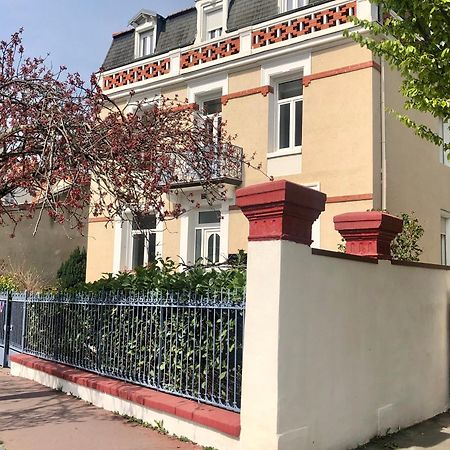 Sainte Cecile 1- Appartement Spacieux Et Lumineux Vichy Exterior foto